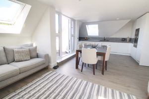 Photo 16- click for photo gallery